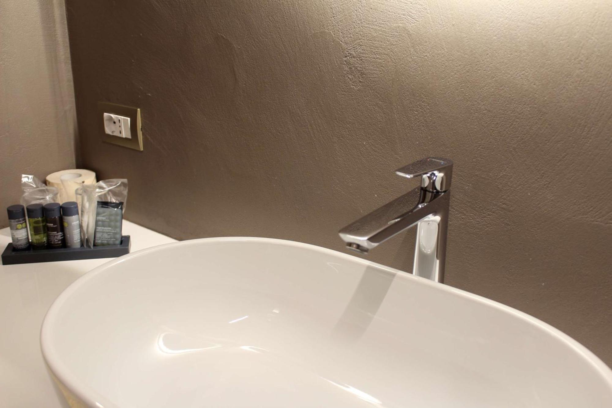Comfort King Room