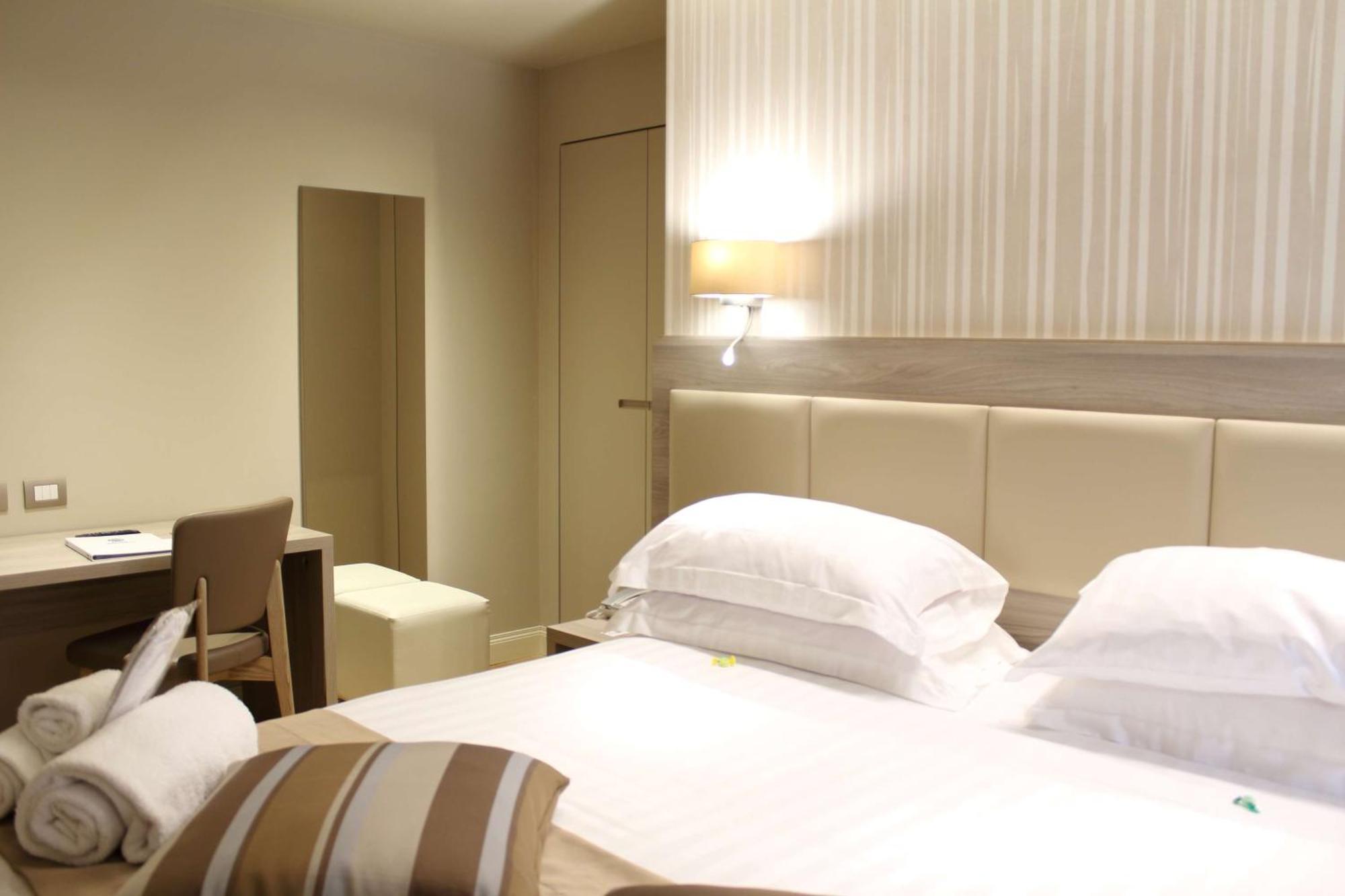 Comfort King Room